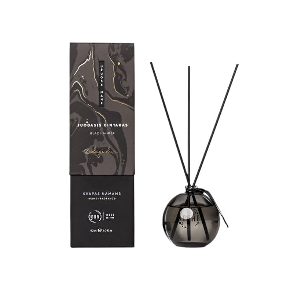 Namų kvapas dėžutėje su lazdelėmis