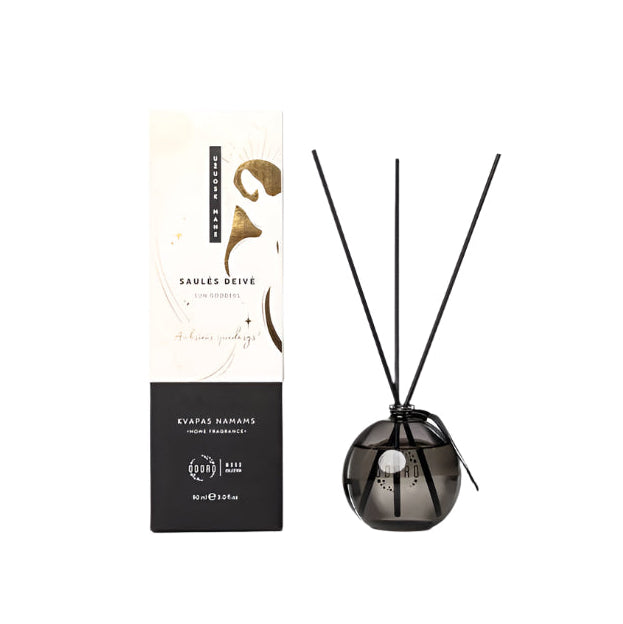 Namų kvapas dėžutėje su lazdelėmis