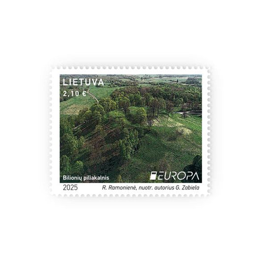 2025 04 25 Europa. Nacionaliniai archeologiniai atradimai. Bilionių piliakalnis