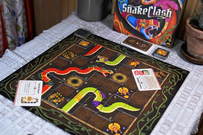 Stalo žaidimas SNAKE CLASH